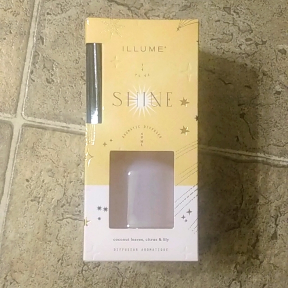 Illume Shine Aromatic Diffuser - Coconut Leaves, Citrus & Lily